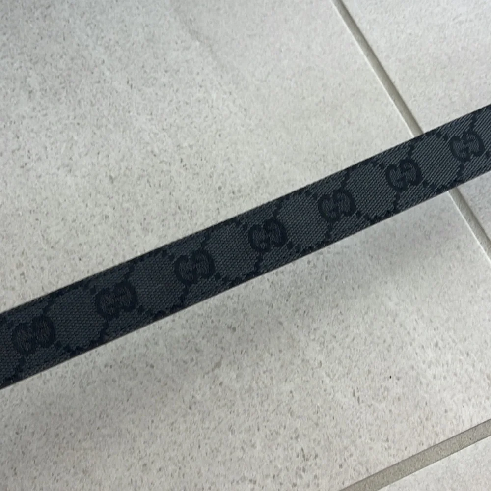 Gucci Belt Size 80 - Picture 2 of 5